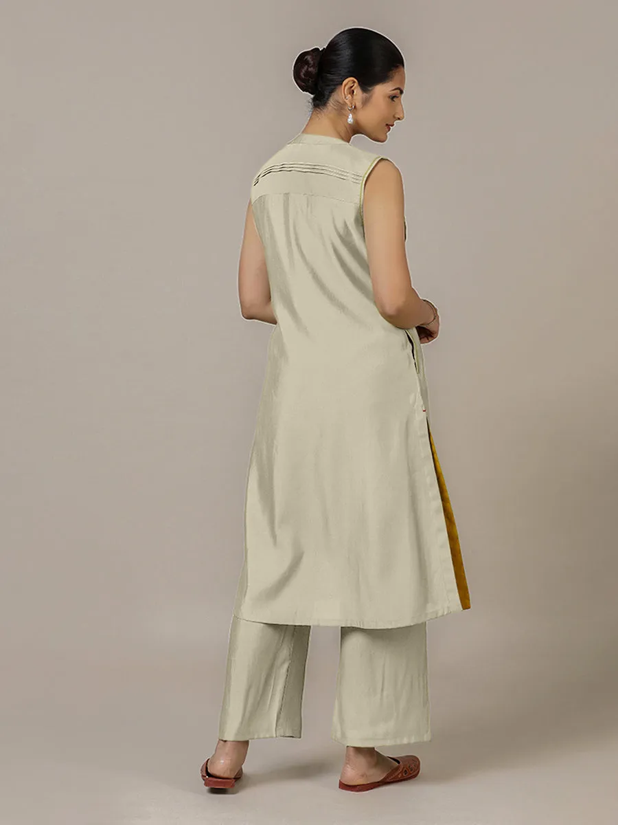 Alina x Rozaana | A Line Kurta in Ivory with Thread Work | Coords or Only Kurta