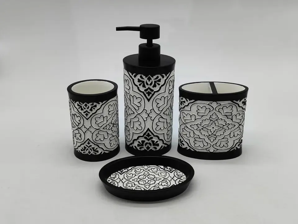 Black And White Bathroom Accessory Set