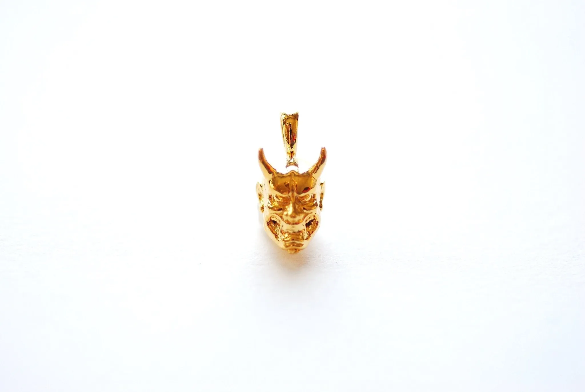 Japanese Kabuki Oni Mask Charm, Vermeil 18k Gold plated over 925 Sterling Silver, Hannya Mask Charm, Genji Mask, Kitsune, Samurai Mask, J305