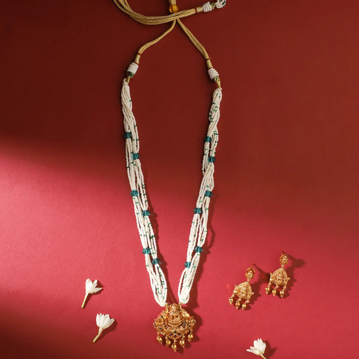 Laxmi Mata Pendant Set