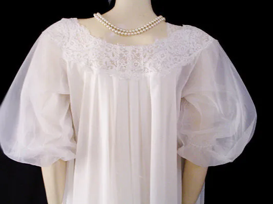 *VINTAGE VANITY FAIR EXQUISITE SOUTHERN BELLE LACE PEIGNOIR & NIGHTGOWN SET